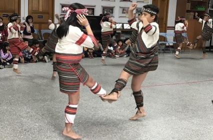 Coretronic 2018 "Exchange Love and Warm on X'mas"-Atayal Traditional Dancing Show by Miaoli County Tai-Xing Elementary School